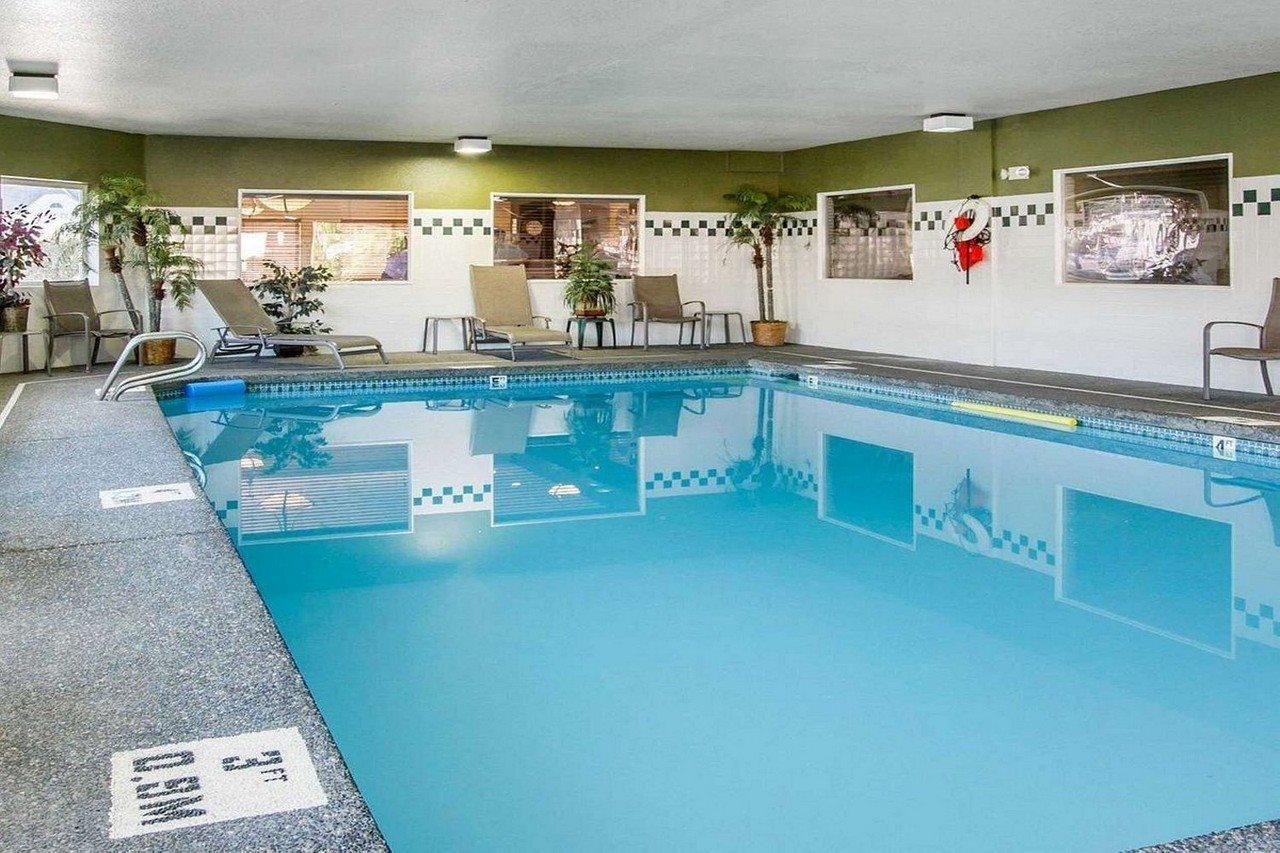 Comfort Inn & Suites-Portland Airport Exteriör bild